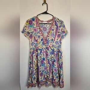 44. R. Vivimos Floral Short Sleeve Dress